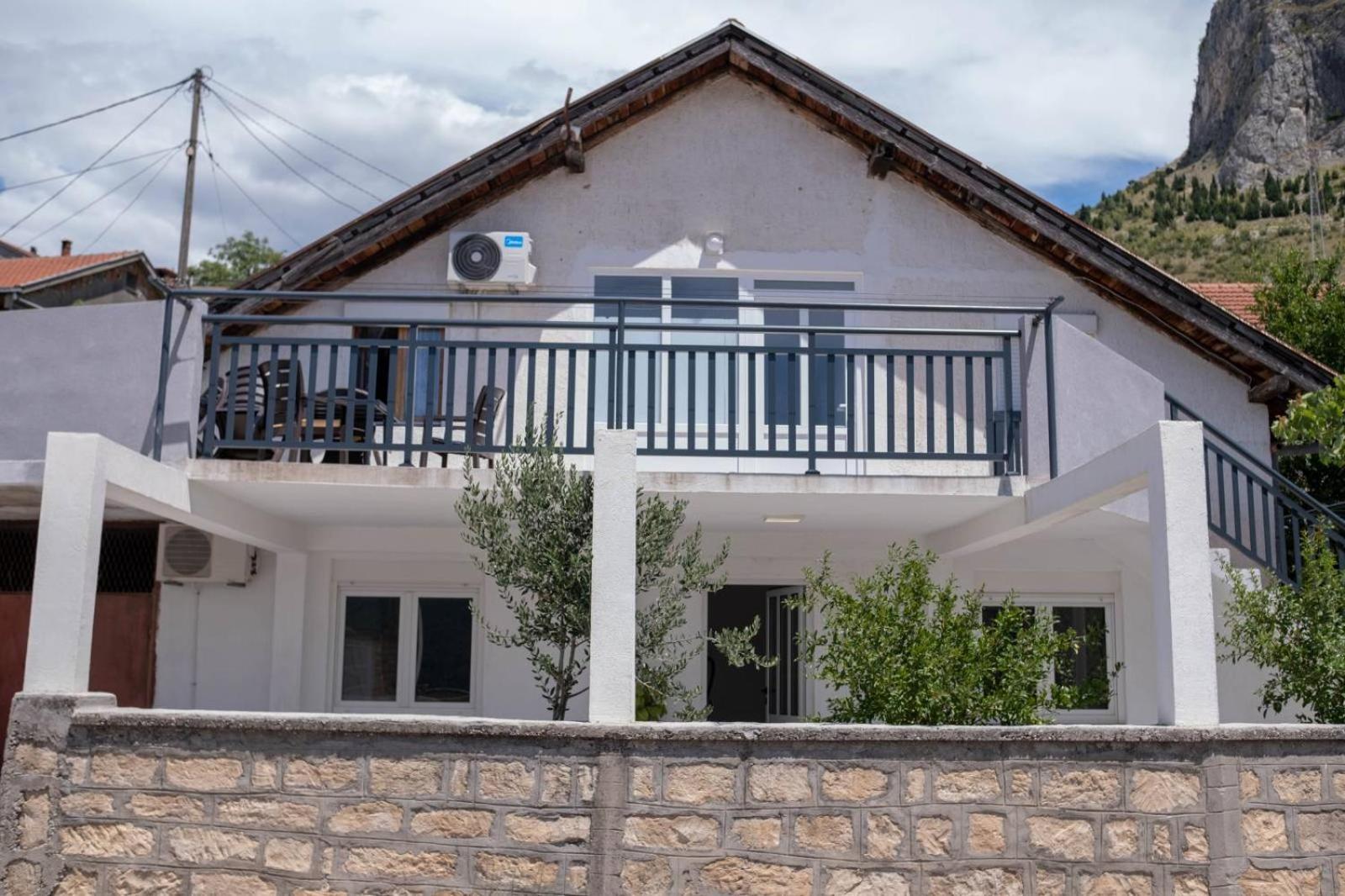 Apartman Hadze Mostar Eksteriør billede